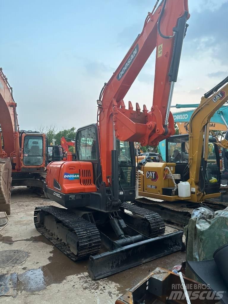 Doosan DX 60 Midibagger  7t - 12t