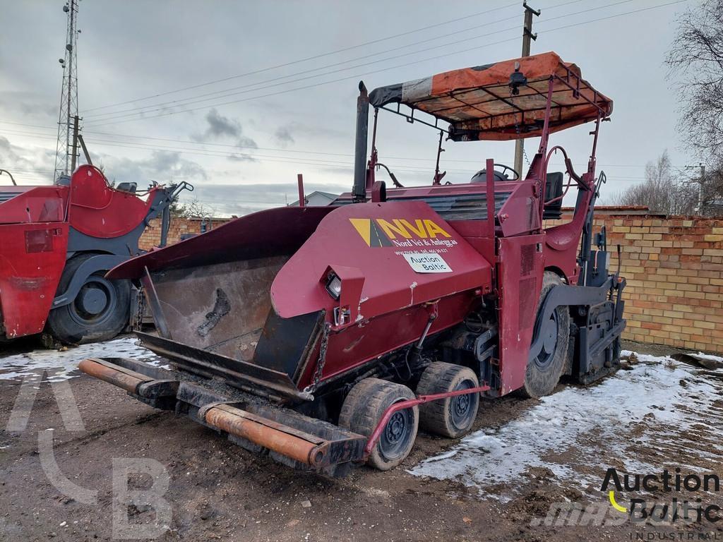 Demag DF 90 P Strassenfertiger