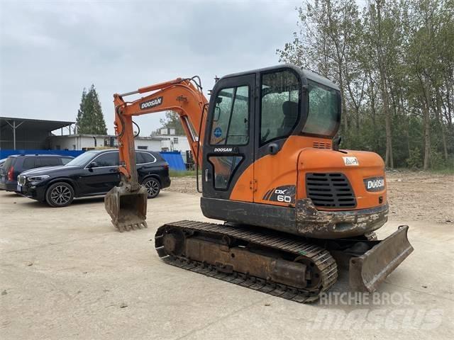 Doosan DX 60 Minibagger < 7t