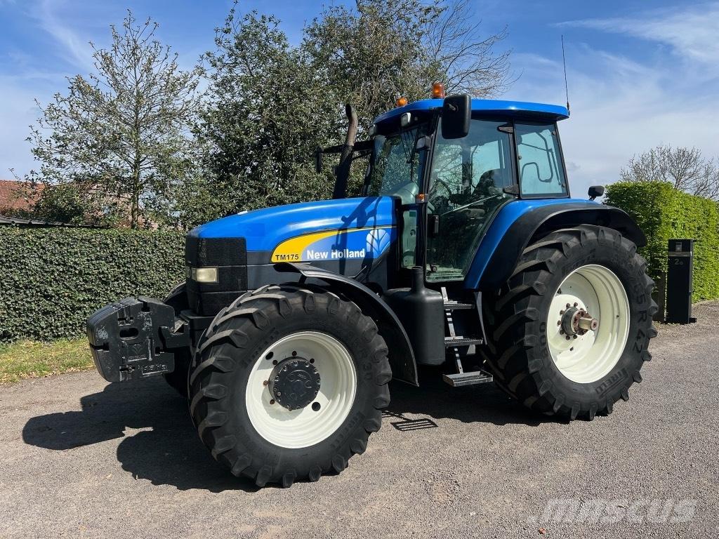 New Holland TM 175 Traktoren