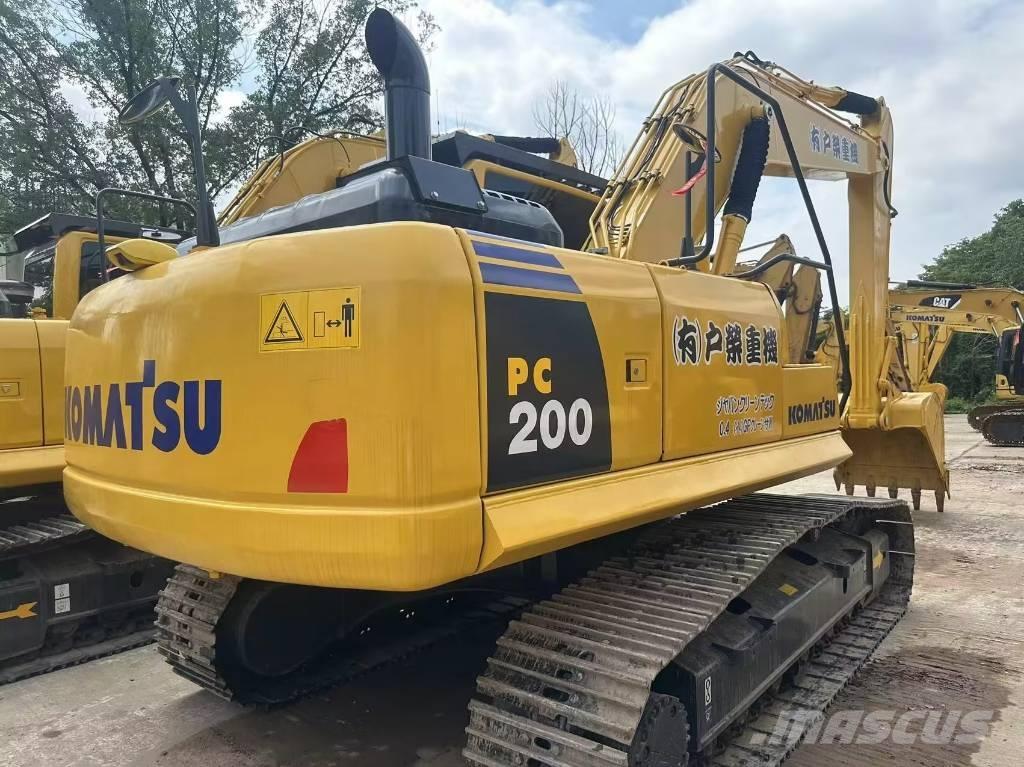 Komatsu PC 200-8N1 Raupenbagger
