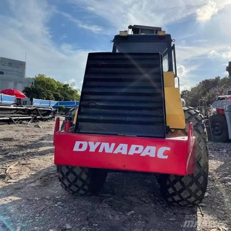 Dynapac CA251D Walzenzüge