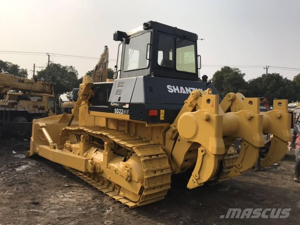 Shantui SD 16 Bulldozer
