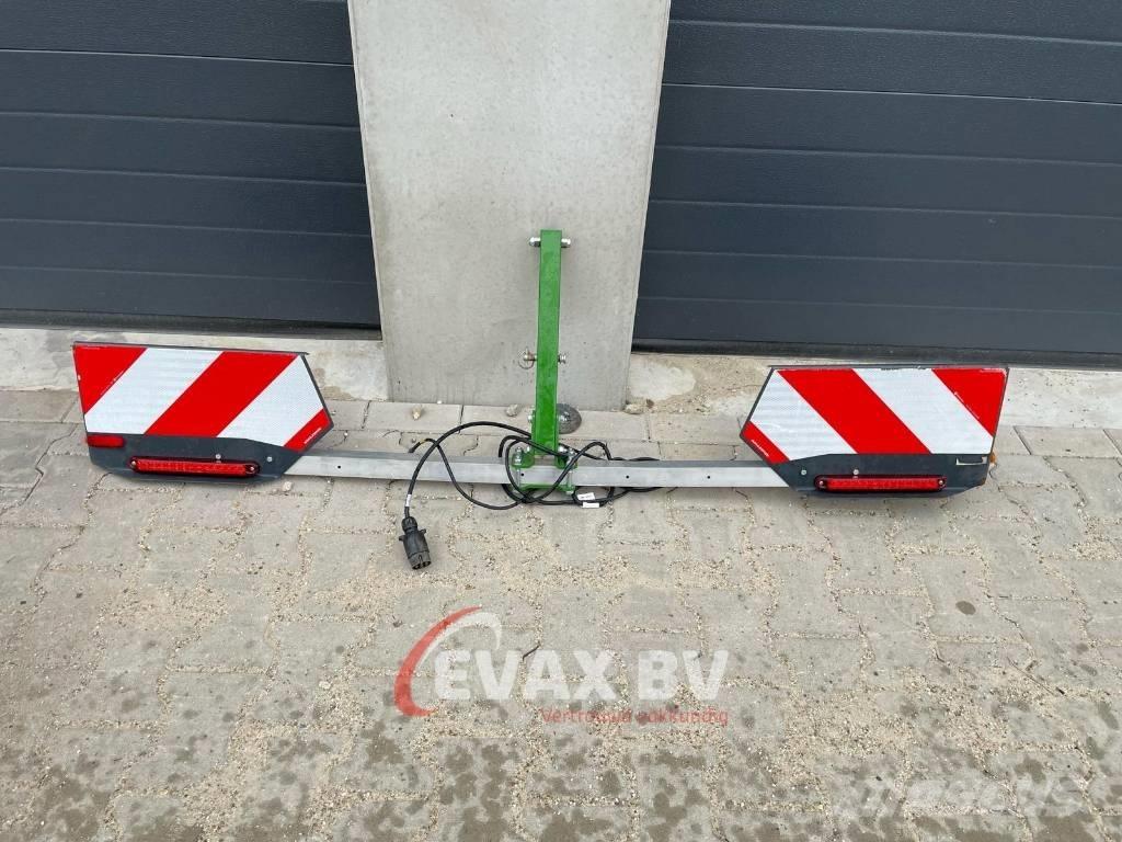 Amazone Teres 300 V Wendepflüge