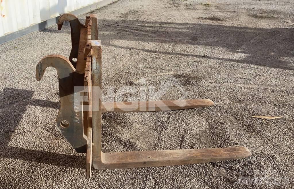 CAT Fourches Radlader