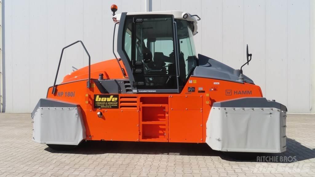 Hamm HP 180i Gummiradwalzen
