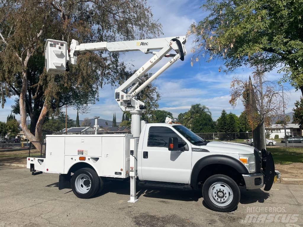Ford F 550 Andere Fahrzeuge