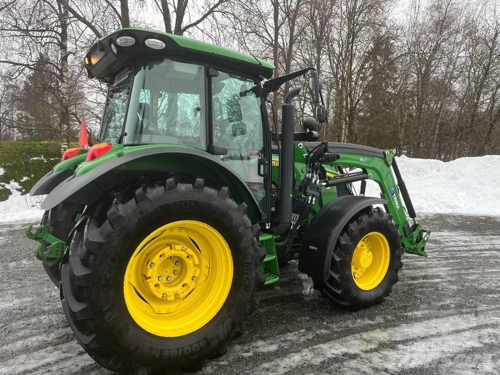 John Deere 5125R Traktoren