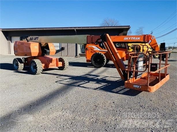 JLG 600 SJ Teleskopbühnen