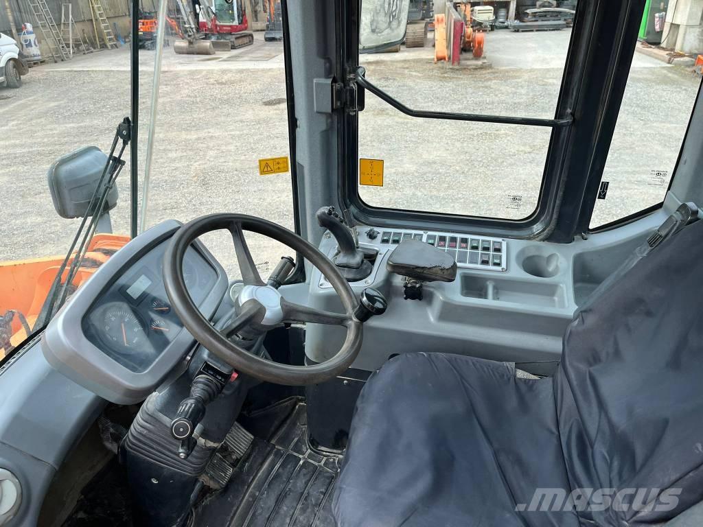 Doosan DL 200 Radlader