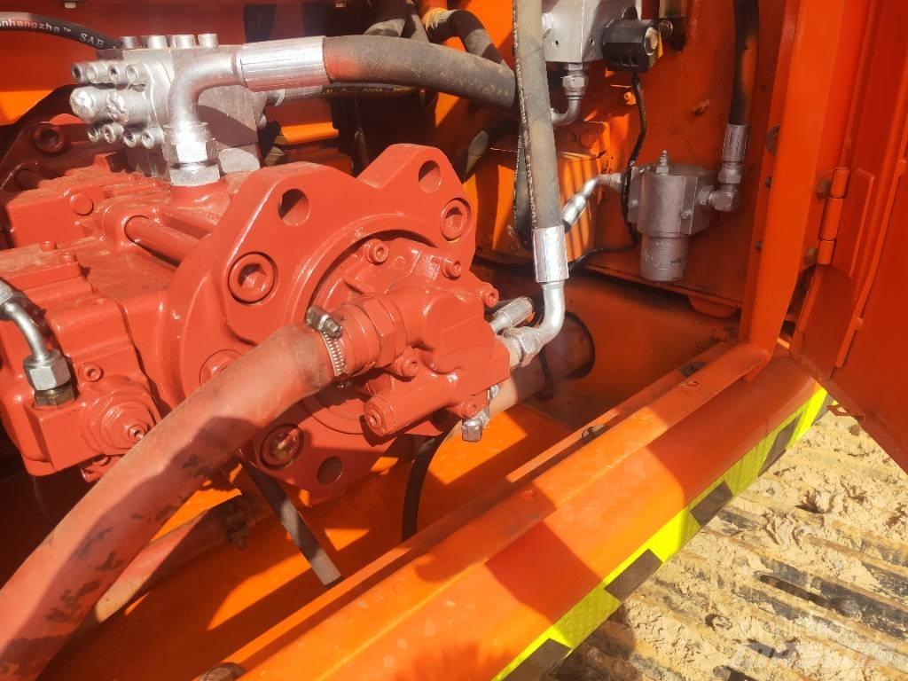 Doosan DH220LC-7 Raupenbagger