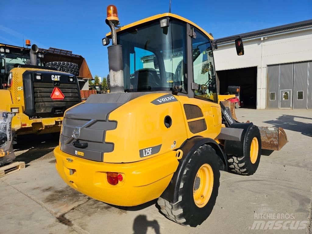 Volvo L 25 F Radlader