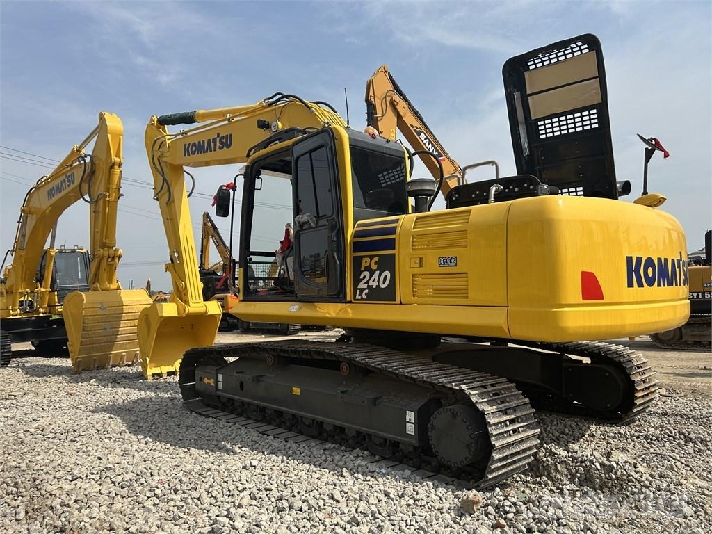 Komatsu PC 240 LC Raupenbagger