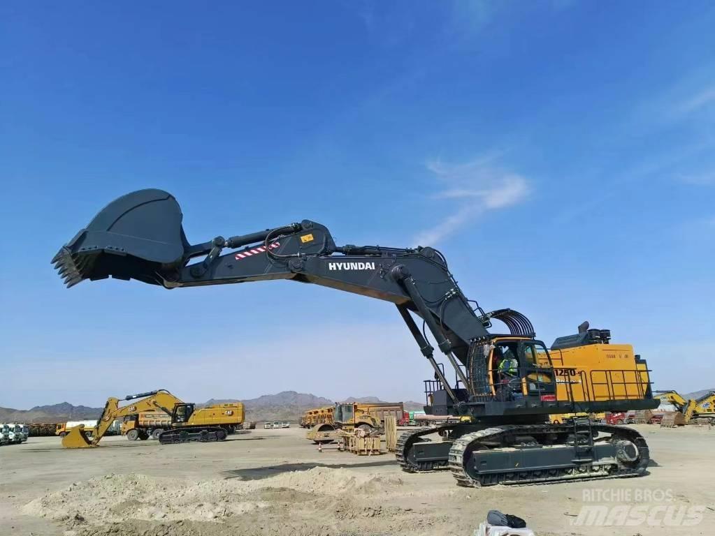 Hyundai HX1250 Raupenbagger