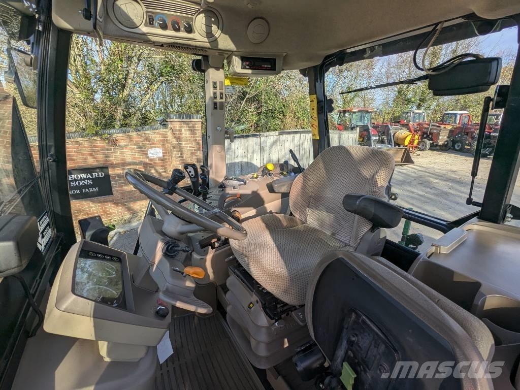 John Deere 6110 RC Traktoren