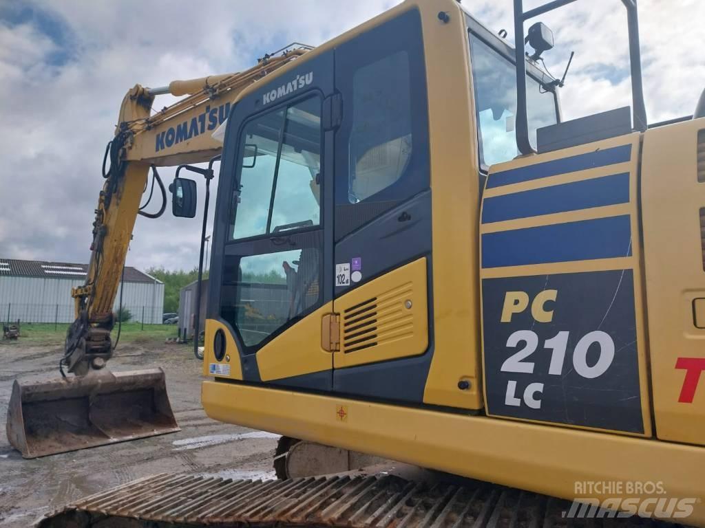 Komatsu PC210LC-10 Raupenbagger