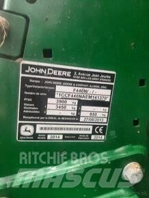 John Deere F 440 M Rundballenpressen
