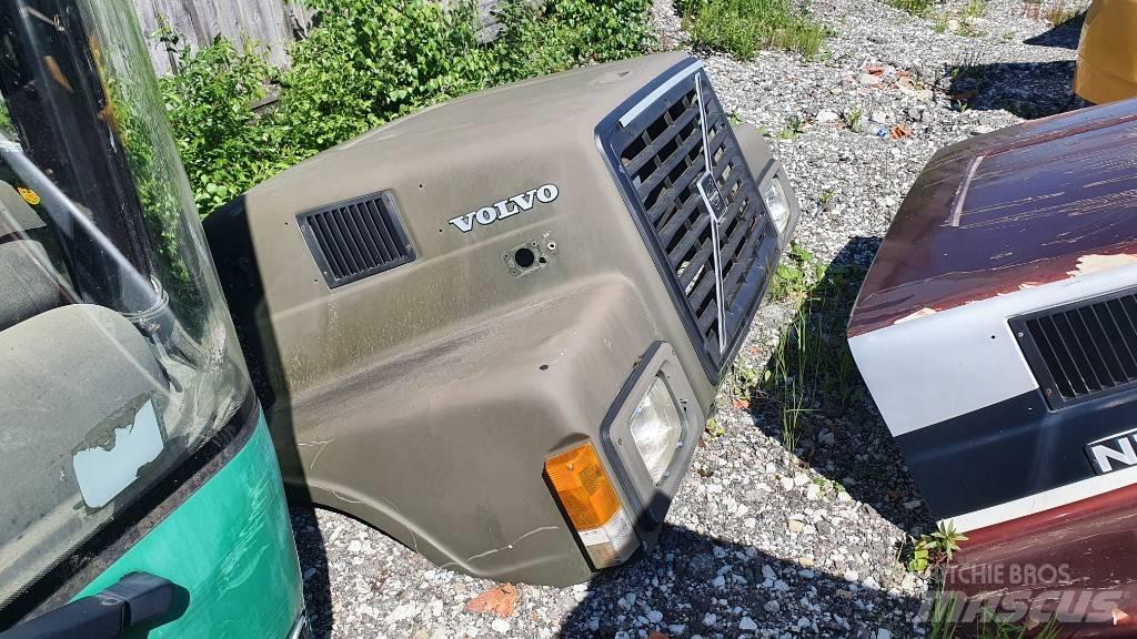 Volvo N7 - N12 HOOD Kabinen