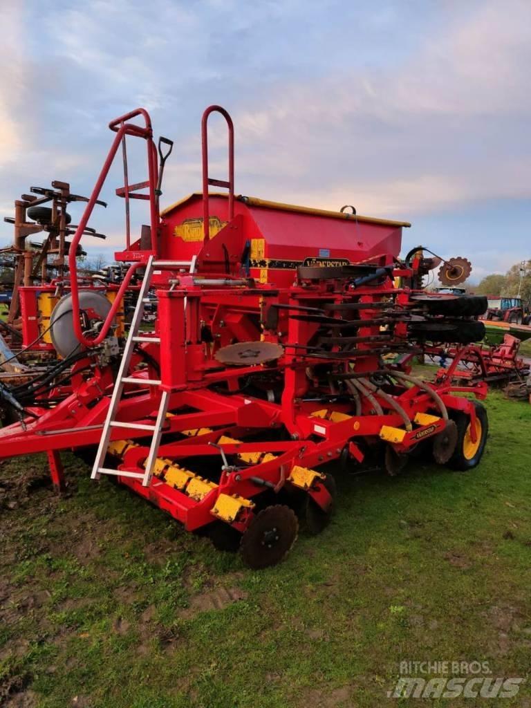 Väderstad 400S Drillmaschinen