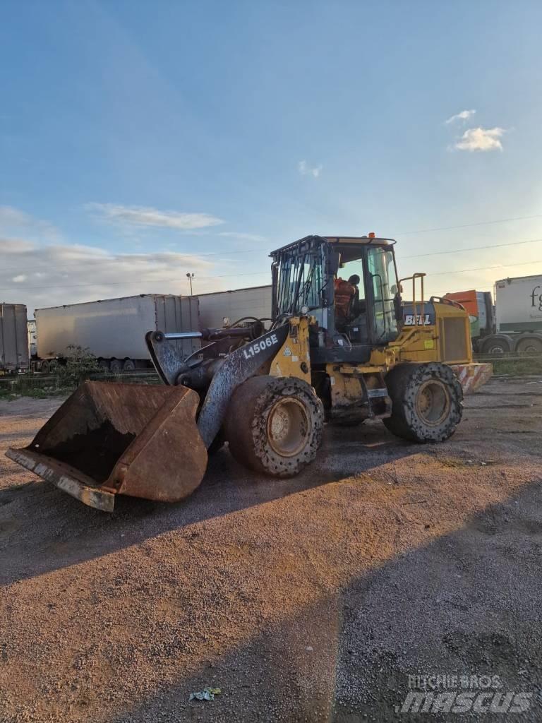 Bell L 1506 E Radlader
