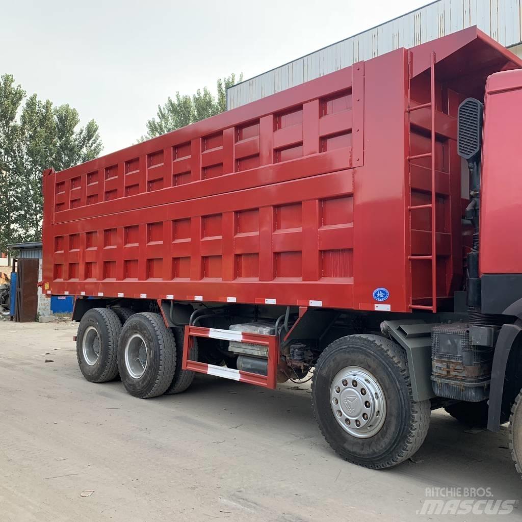 Howo 371 8x4 Kipper