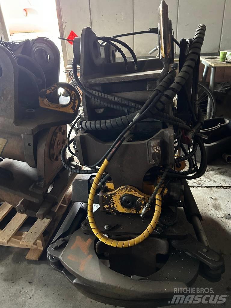 Engcon EC 214 Rotationsschaufel