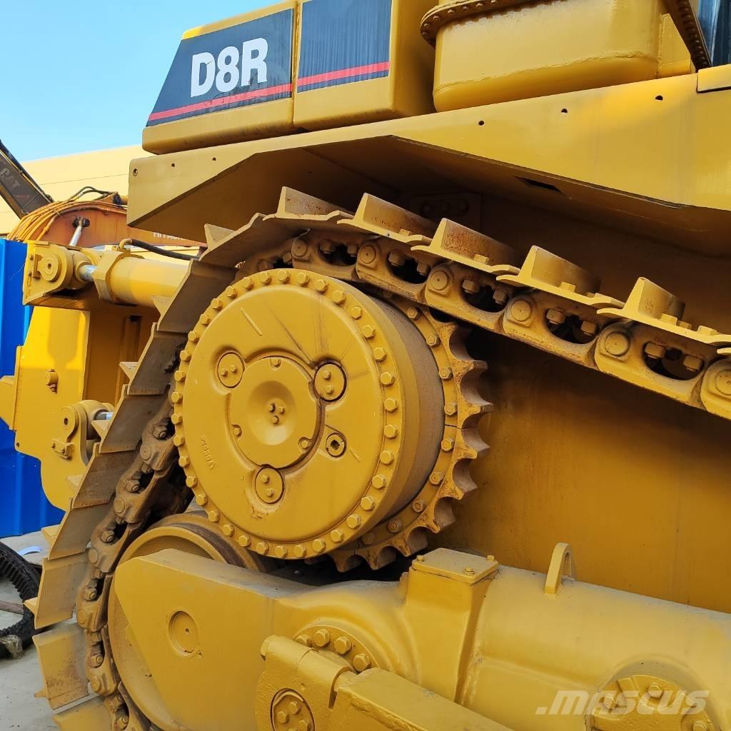 CAT D 8 R Bulldozer
