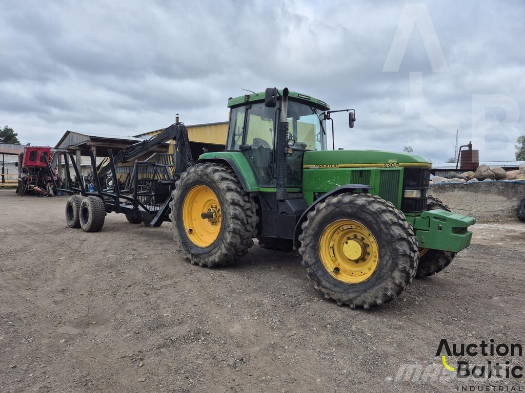 John Deere 7700 Forwarder