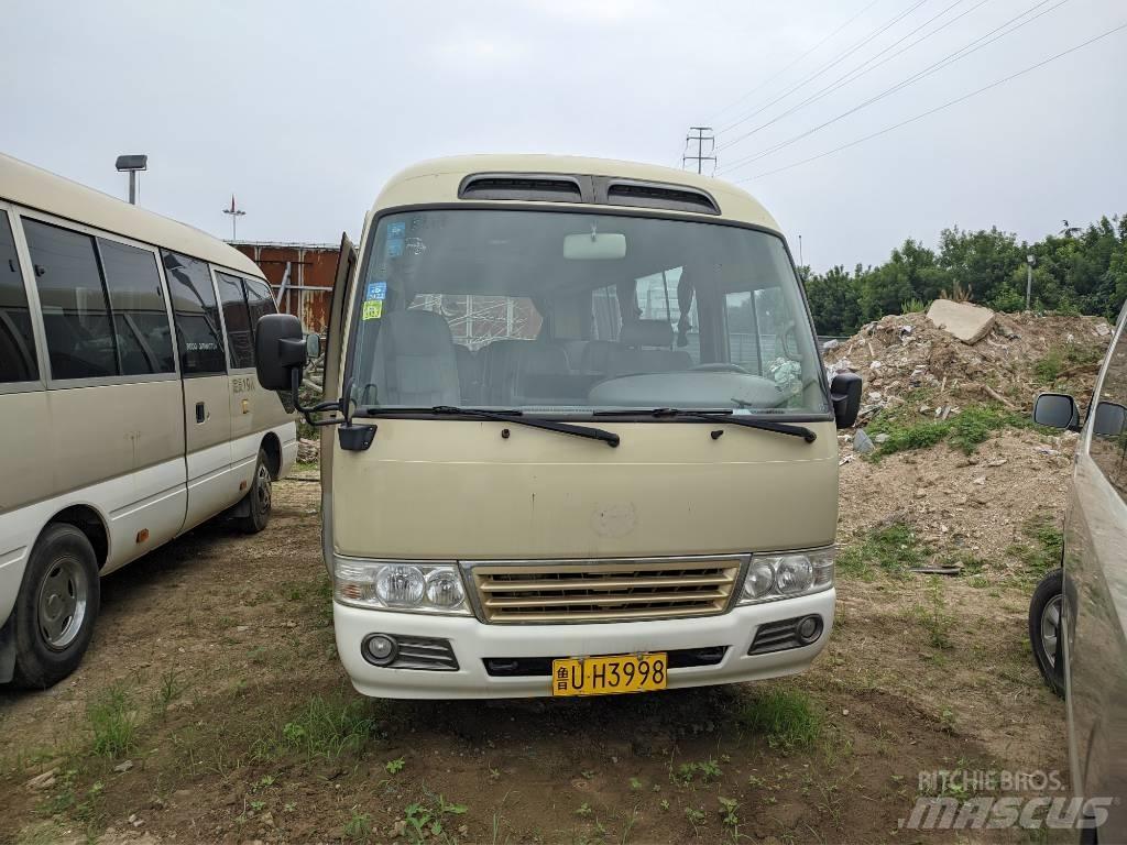 Toyota Coaster Bus Minibusse