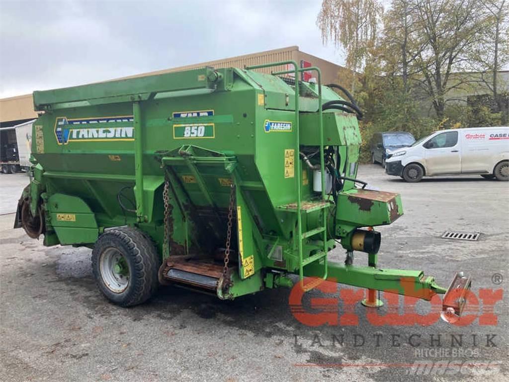 Faresin TMR 850 Futtermischwagen