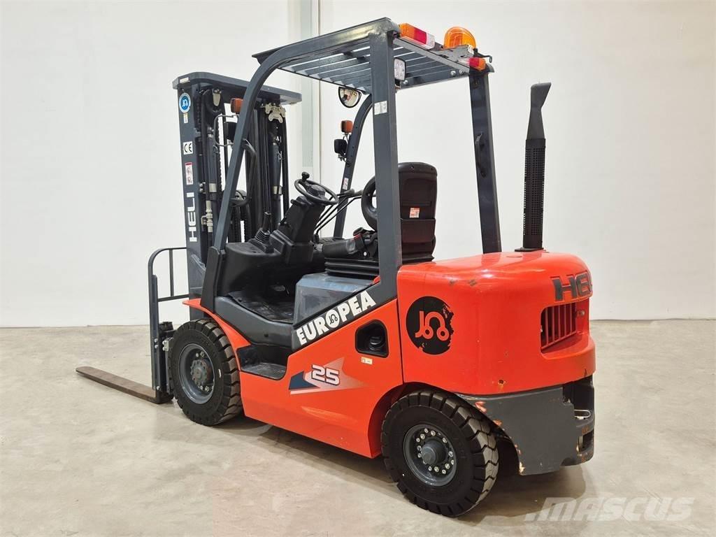 Heli CPCD25 KU21H Diesel heftrucks