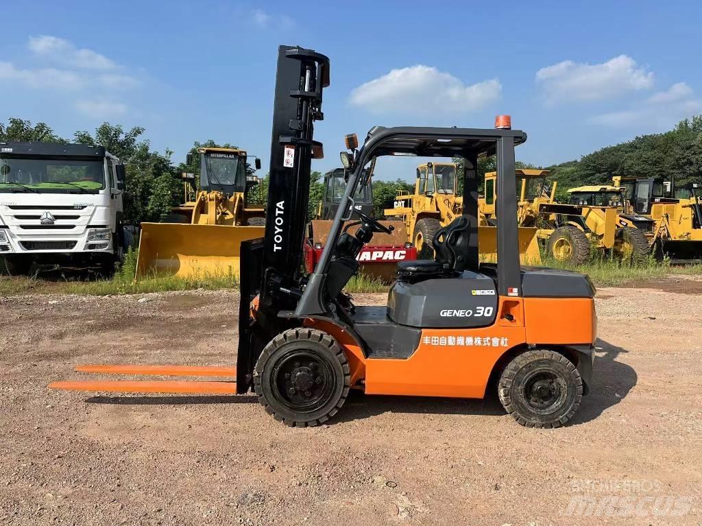 Toyota FD 30 Diesel heftrucks