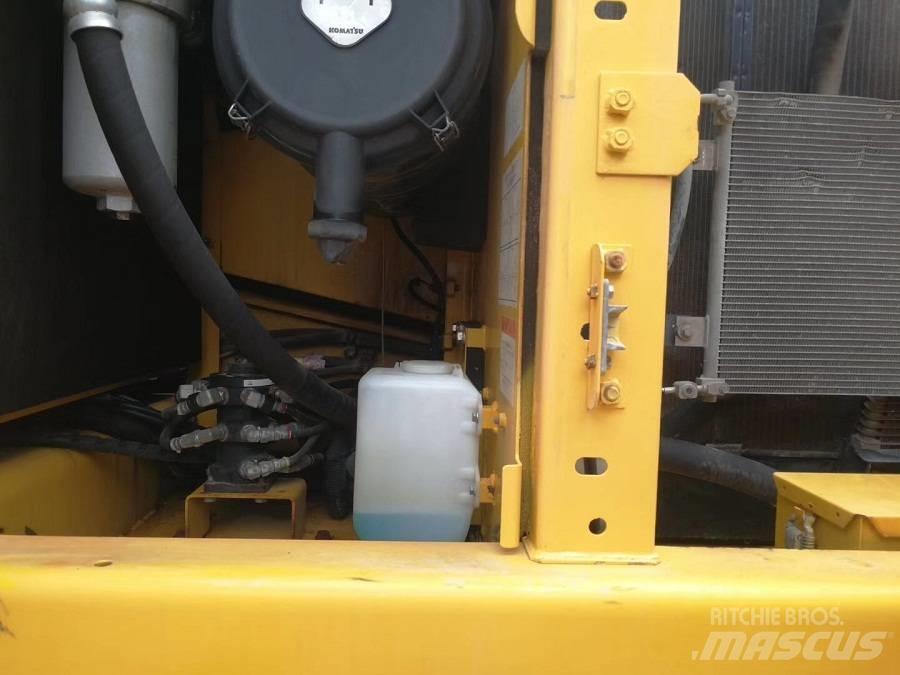 Komatsu pc200-8 Raupenbagger