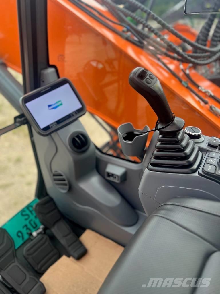 Doosan DX 140 LCR-7 Raupenbagger