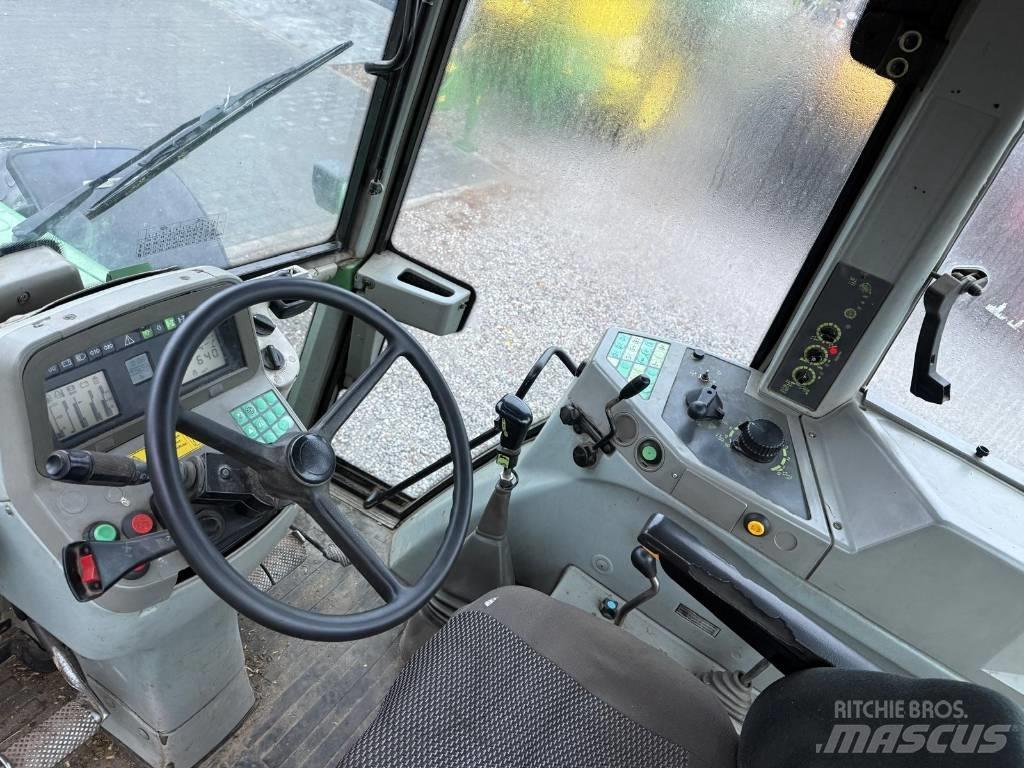 Fendt Favorit 818 Traktoren