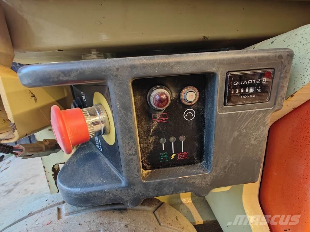 JLG 1930 ES Scheren-Arbeitsbühnen