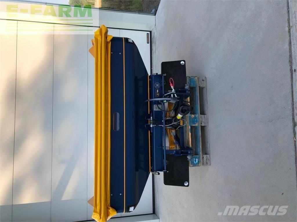 Bogballe 15 plus Mineraldüngerstreuer