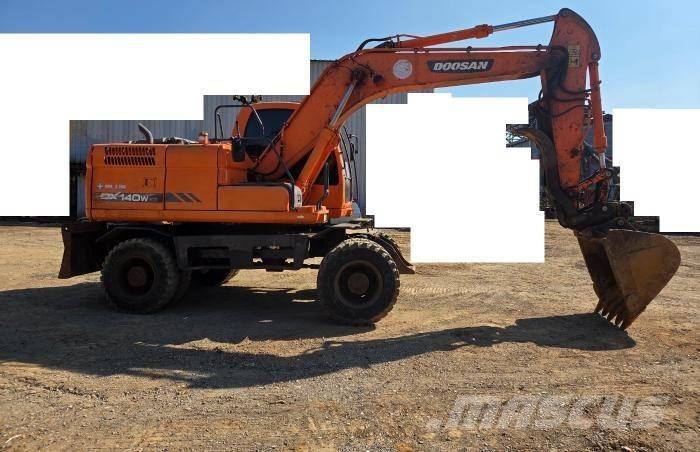 Doosan DX 140 WV-3 Mobilbagger