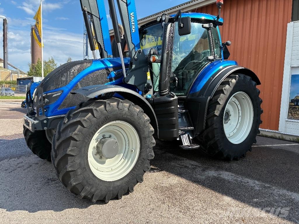 Valtra T 194 Versu Traktoren