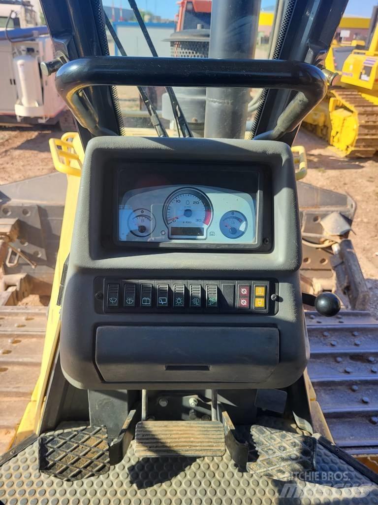 New Holland D 180 Bulldozer