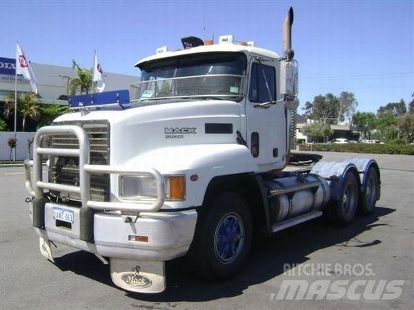 Mack Fleetliner Sattelzugmaschinen