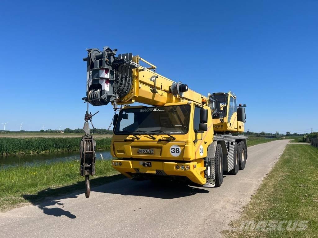 Grove GMK 3055 Kranen voor alle terreinen