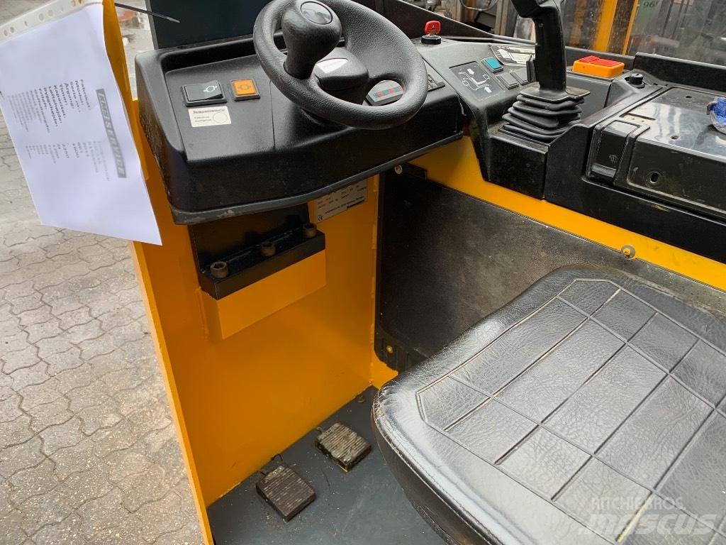 Jungheinrich ESC316 Schubmaststapler
