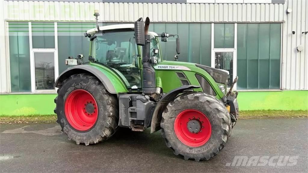 Fendt 724 vario s4 Traktoren