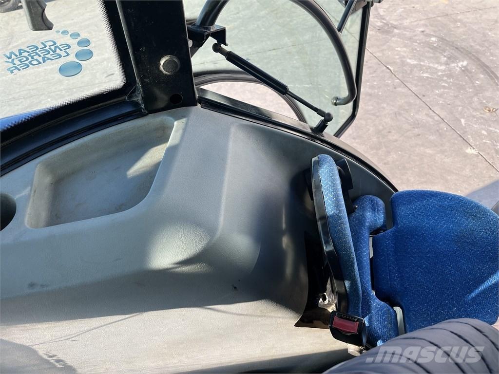 New Holland TD 5.95 Traktoren