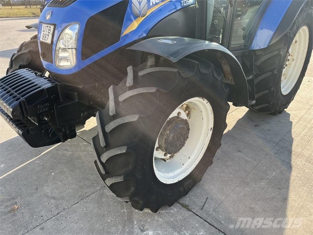 New Holland TD 5.95 Traktoren