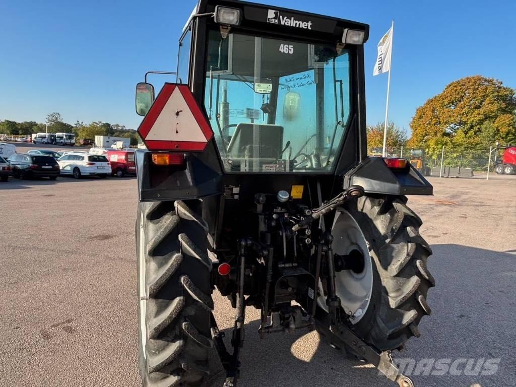 Valmet 365-2 Traktoren