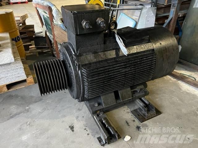 Metso NP 1415 Pulverisierer