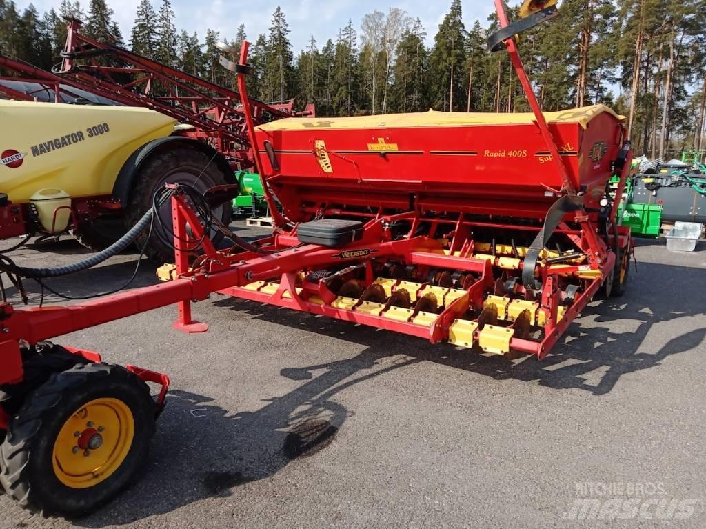 Väderstad Rapid400S Drillmaschinen