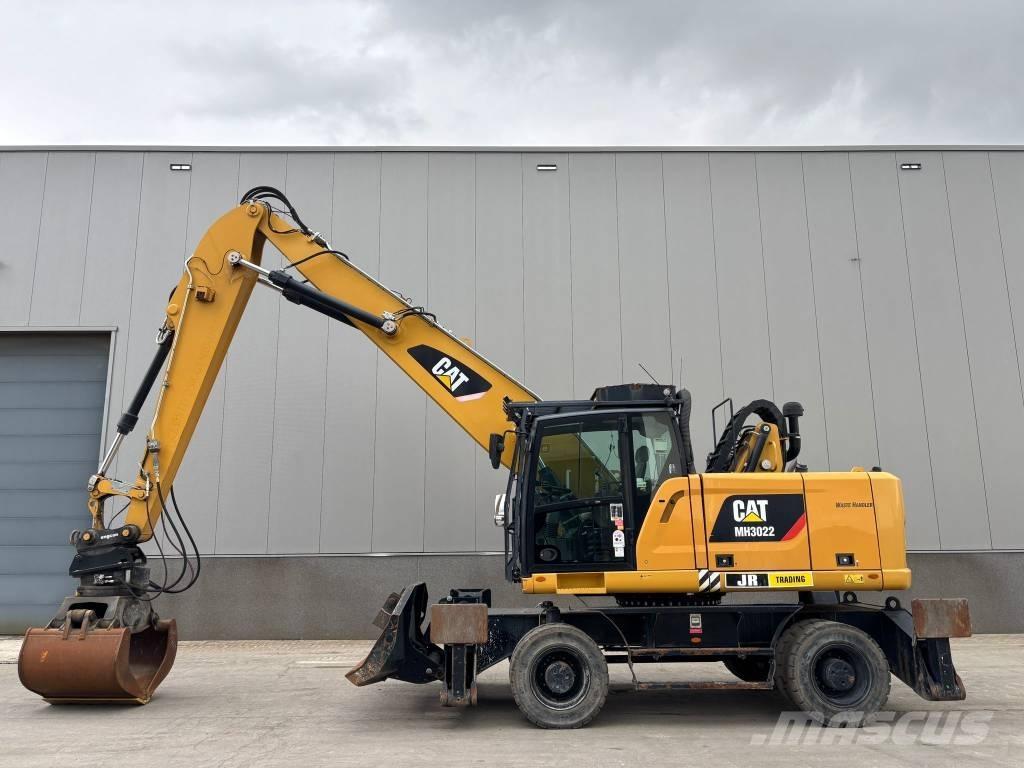 CAT MH 3022 Materialumschlag